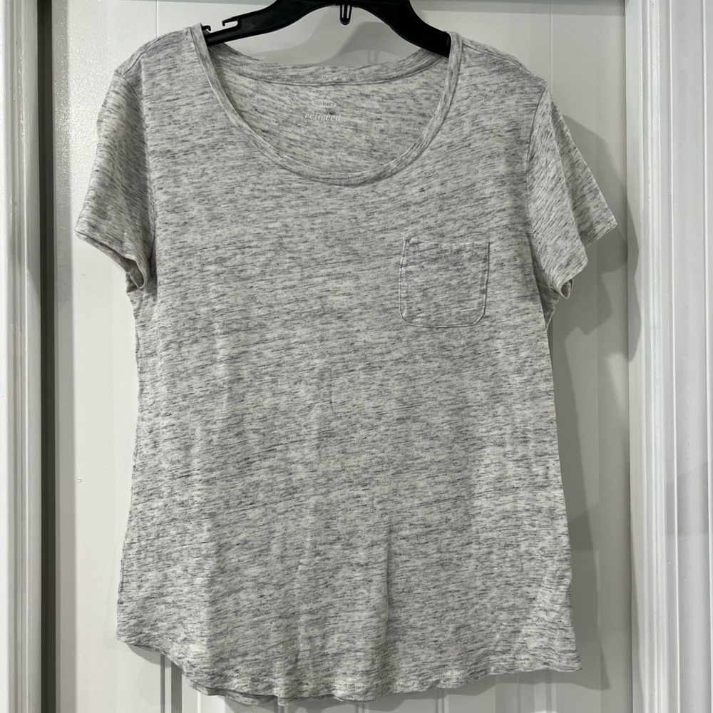 Old navy relaxed heathered white tee